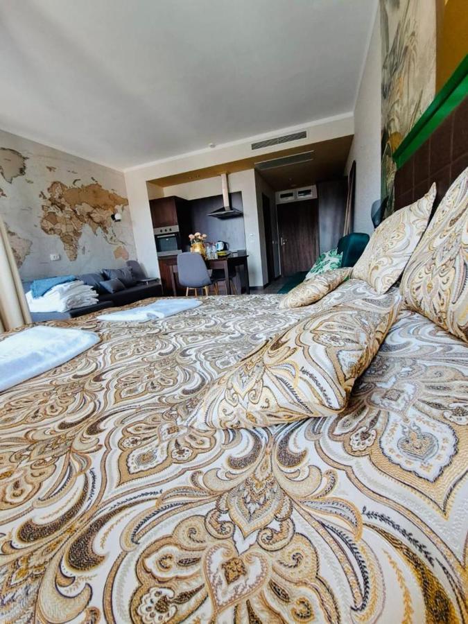 Private Apartament Vip In Royal Beach サニービーチ エクステリア 写真